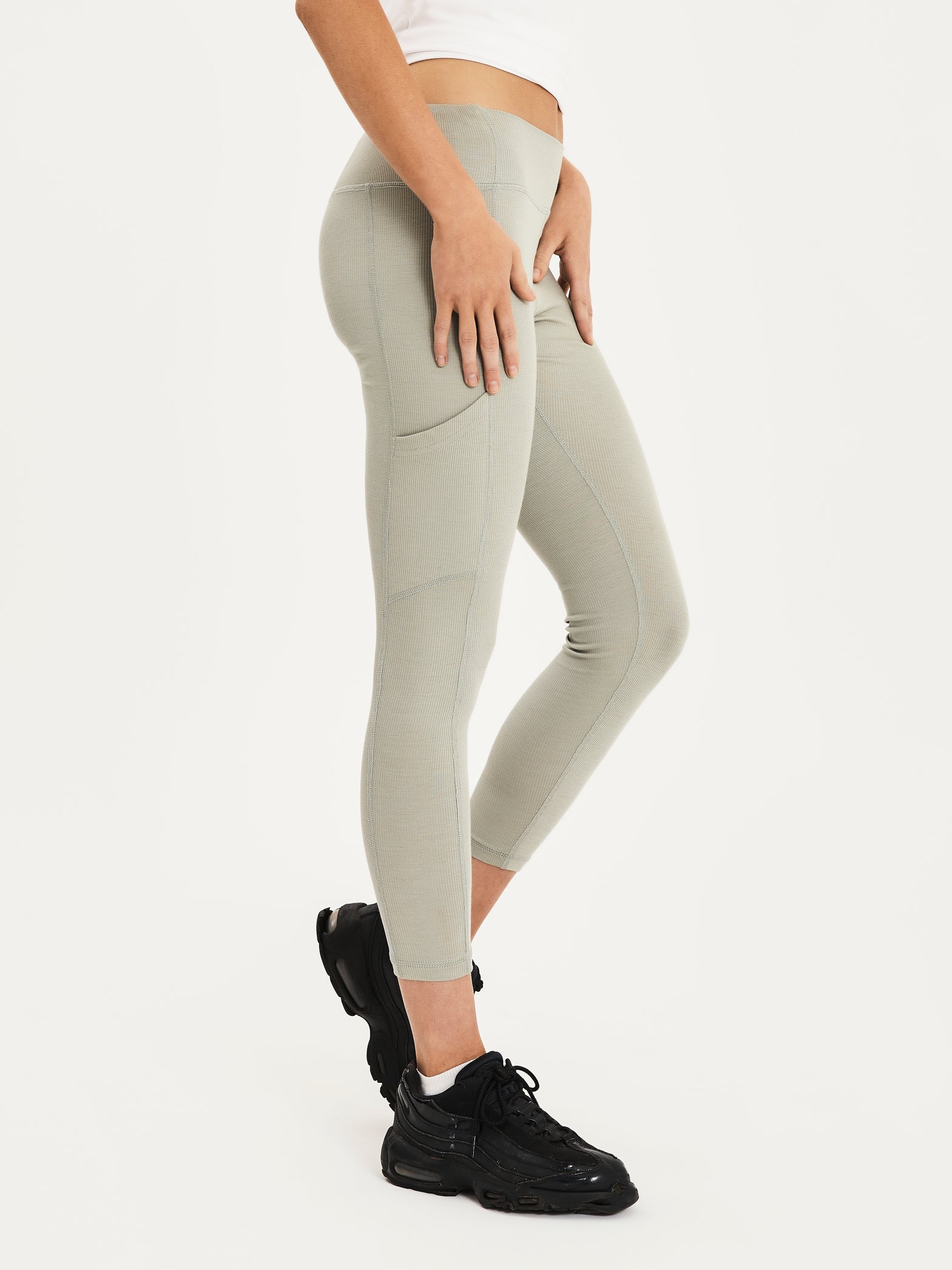 Everyday Bamboo Ribbed Leggings - Sage