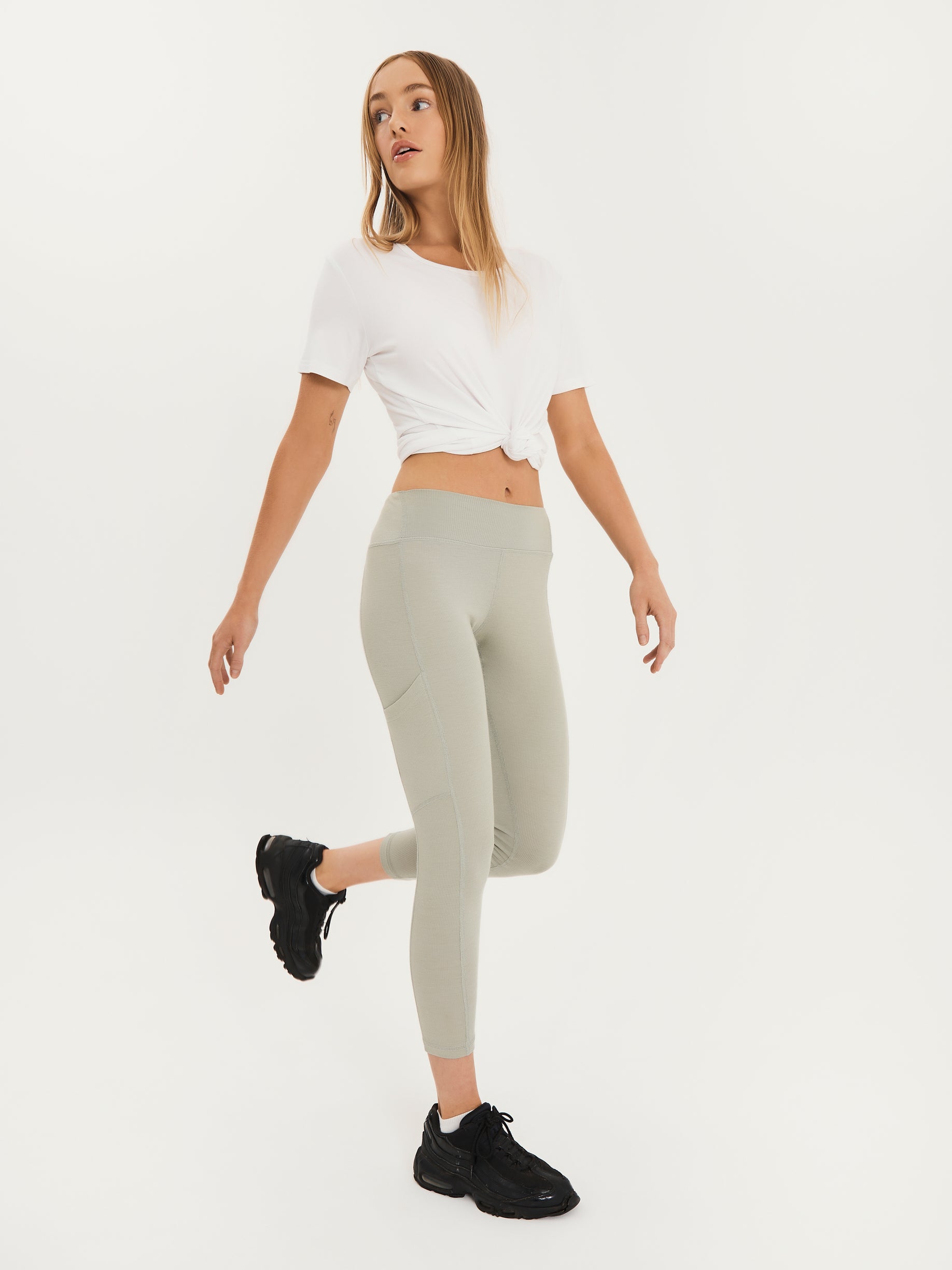 Everyday Bamboo Ribbed Leggings - Sage